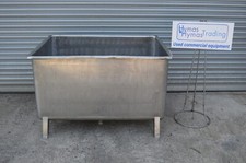 Stainless steel tote bin tank