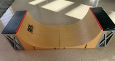 Tech Deck Half Pipe Ramp for