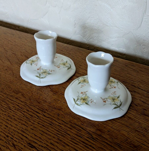 Lily pattern candlestick - lily,