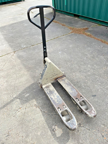 Pallet truck crown - crown, 2000kg