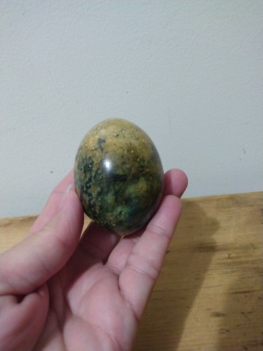 Serpentine egg green - serpentine?,