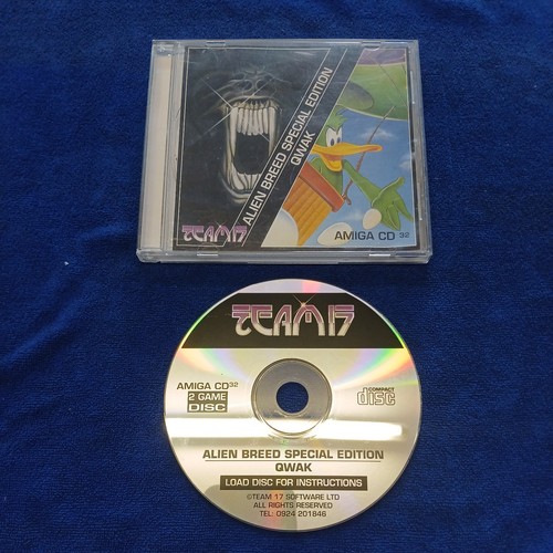 Amiga cd32 alien - alien, special