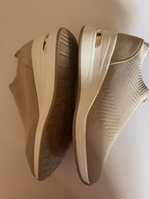 Ladies Wedge Shoes