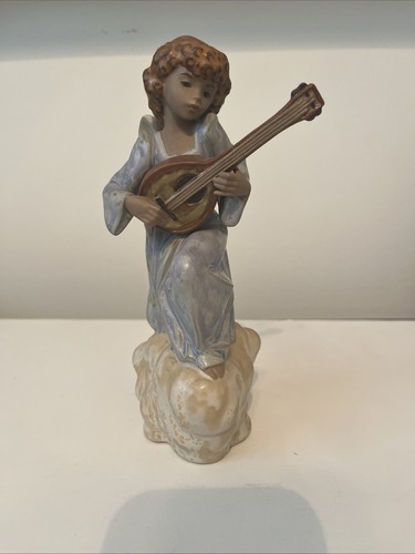 Retired lladro 2197 heavenly - retired,
