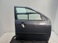FORD FOCUS Right Front Door