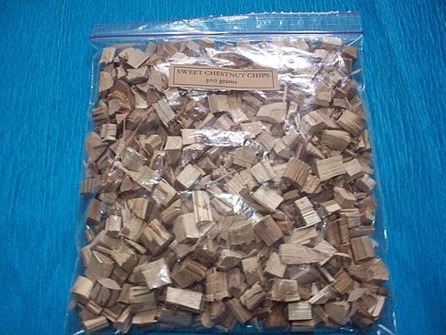 Sweet chestnut wood chips - sweet, 500g