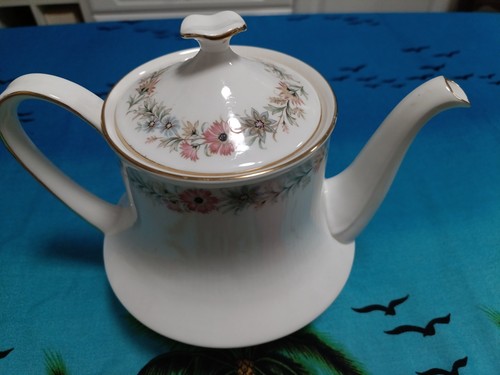 Royal albert paragon vintage - royal,