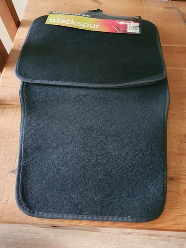 Universal black car - mats,