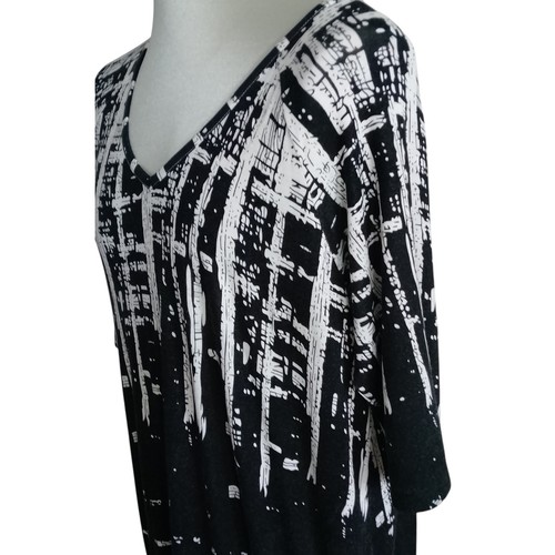 Crazy line neck black - line,