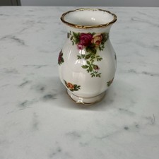 Royal Albert Old Country Roses Mini Porcelain Vase H 8 Cm