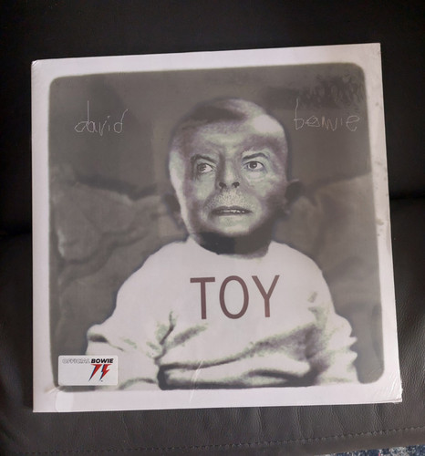 David bowie toy double - david,