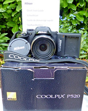 Nikon COOLPIX P520 18.1MP