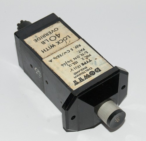 Undercarriage switch - up,