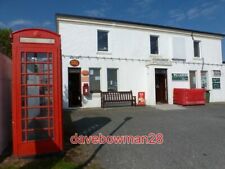 PHOTO  BIXTER: THE SHOP AND POST OFFICE A RED TELEPHONE BOX STANDS OUTSIDE WILLI
