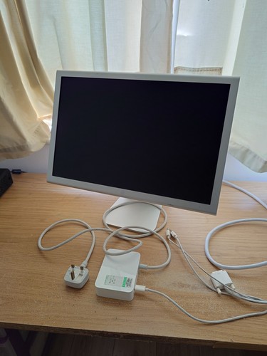 Apple cinema display a1081 - apple,