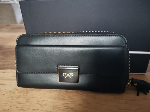 Anya hindmarch enamel lock - anya,