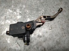 Front brake master cylinder