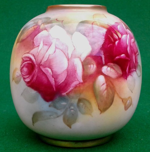 Royal worcester roses vase - royal,