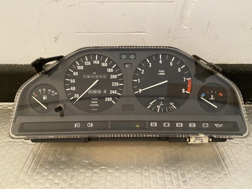 Bmw e30 320is - e30, speedometer