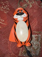 Novelty Tiger Torch Hand Press Wind Up Crank Flashlight Fishing Camping Torch