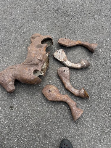 Vintage cast iron horse figure - cast,