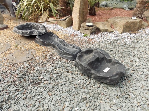 Foot running water feature - foot,