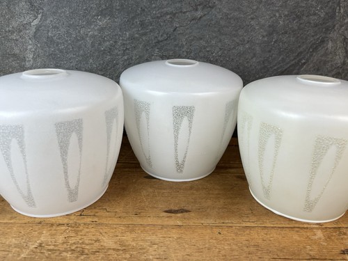 Vintage opaque white glass - opaque,