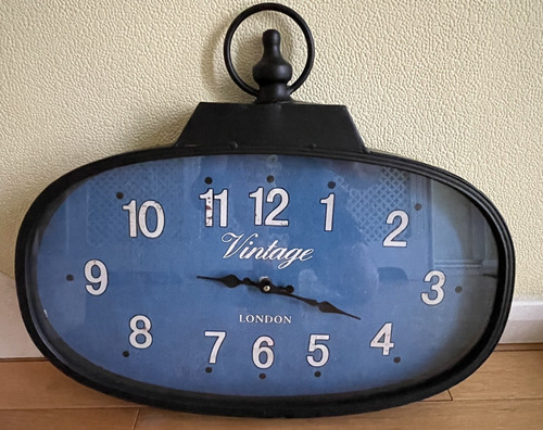 Large metal oval - metal, clock