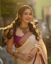 Women Designer Beautiful Sari