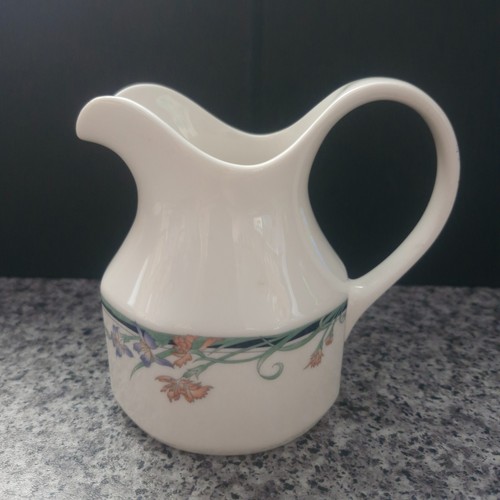 Royal doulton juno milk - royal, jug