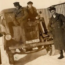 124/266 PHOTO SOLDIERS? Truck