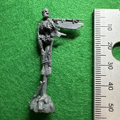 Warhammer skeleton signpost - warhammer,