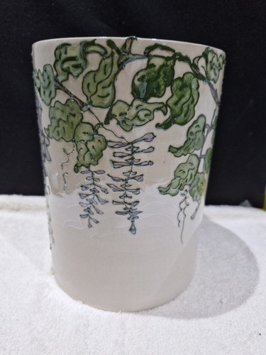 Lise moorcroft wisteria - moorcroft,