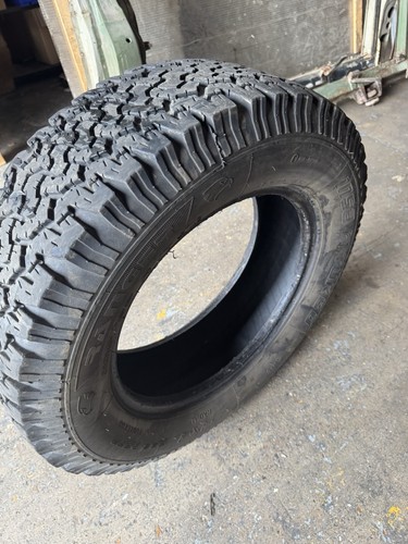 Land rover 4x4 off - land,