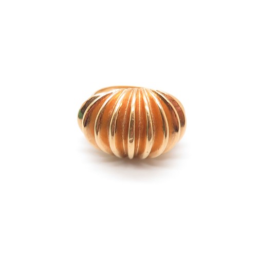 Vintage avon gold tone shell - gold,