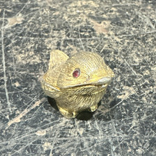vintage gold-colored trinket box in the shape of a bird. Broken Hinge Ref C6