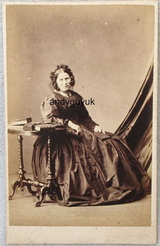 Cdv lady bonnet slingsby - bonnet,