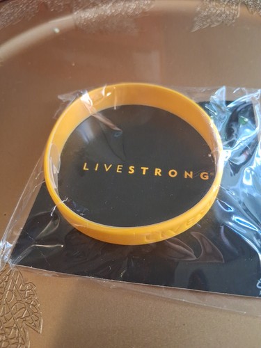 Nike livestrong cancer support - livestrong,