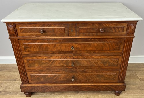 Chest drawers antique - chest, of