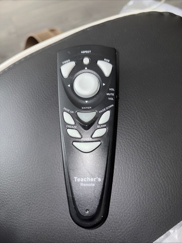 Hitachi teachers projector - hitachi,