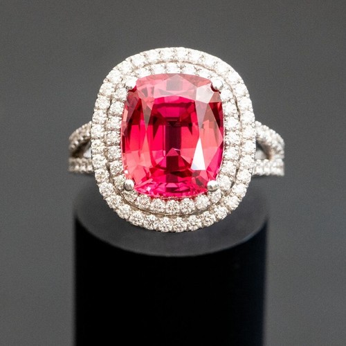 Natural pink sapphire - 4.80, ct