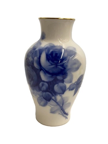 Okura pottery garden - okura,