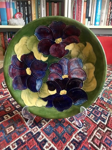 Stunning vibrant vintage - stunning,