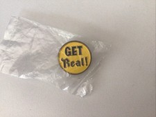Holsten Pils Pin Badge “Get Real” Beer Brewery Breweriana (B369)