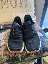 ladies sketchers size 5 Black Slip-ins 