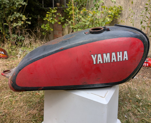 Vintage yamaha red - vintage, fuel