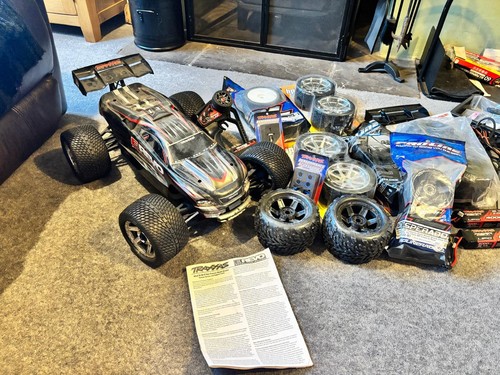 Traxxas revo brushless - traxxas,