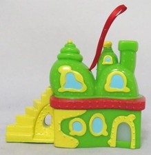 Wendy's Kids Meal How THE GRINCH Stole Christmas Green WHO HOUSE Ornament 2000