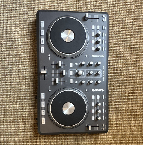 Numark mixtrack pro deck - numark,