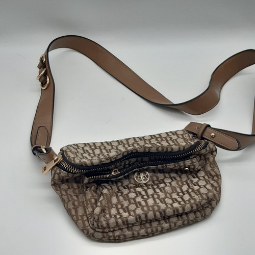 River island monogram - river,